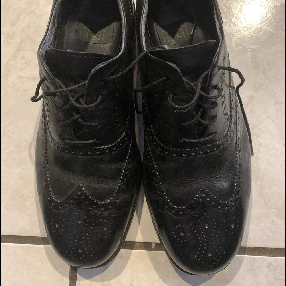 Men dress shoes
